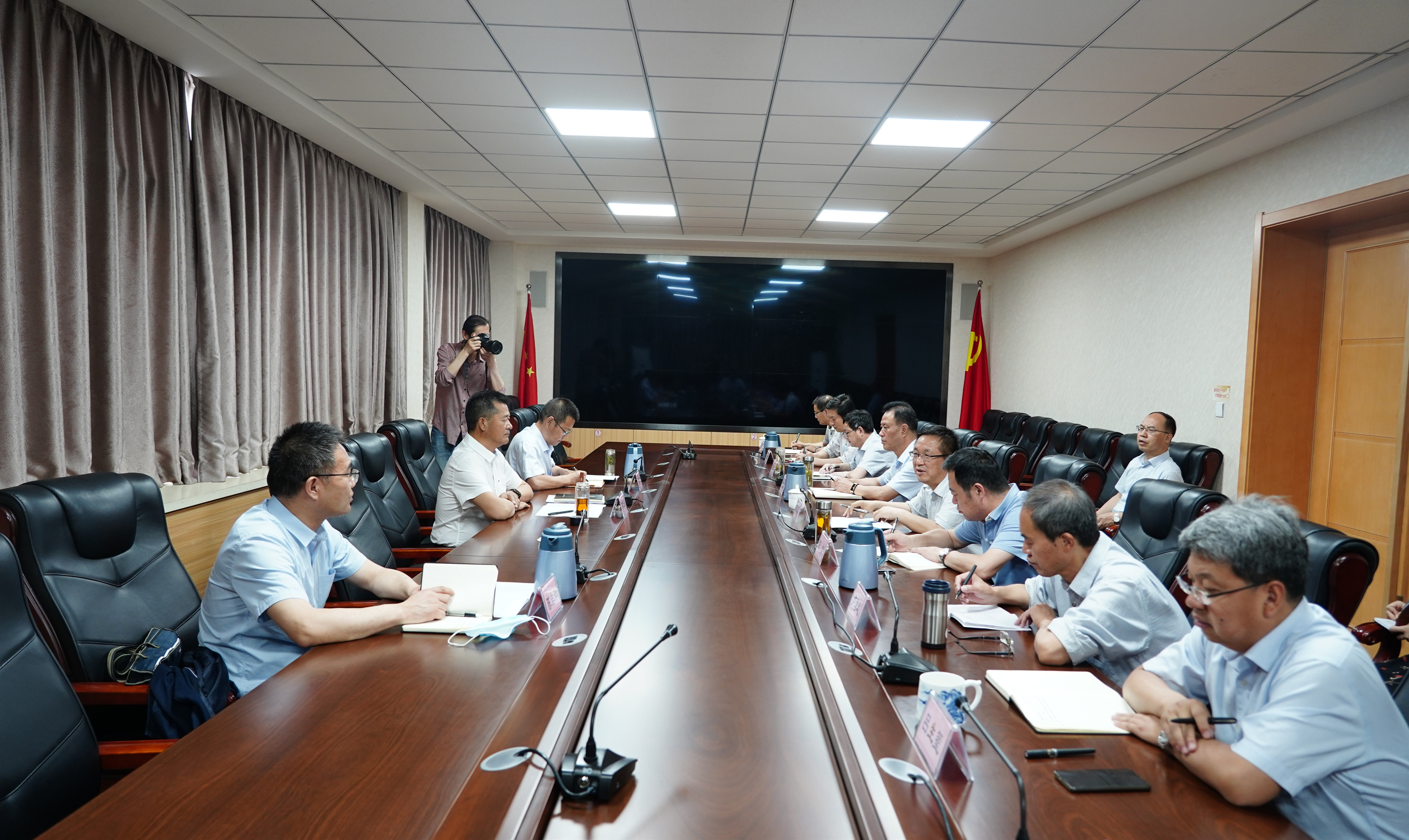 集團(tuán)股份公司黨委書記、董事長宋忠慶調(diào)研水電設(shè)計(jì)院